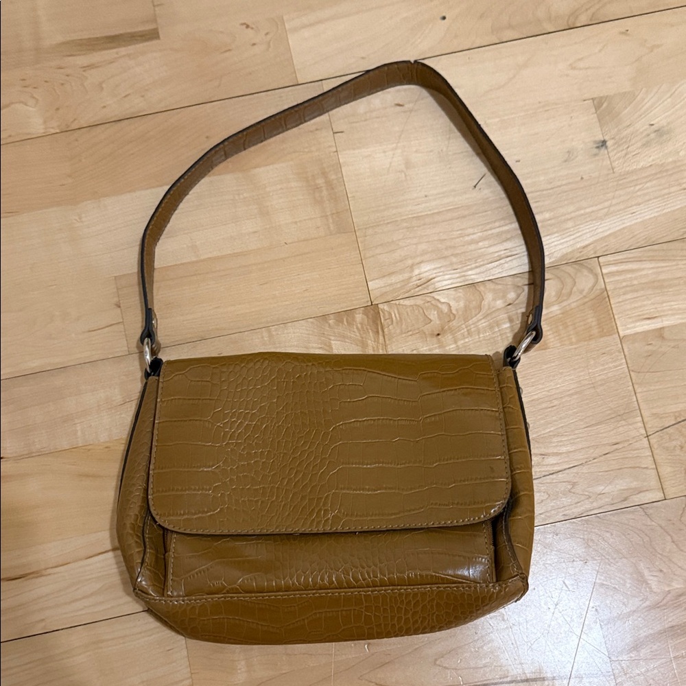 Liz&Co Tan Shoulder Bag